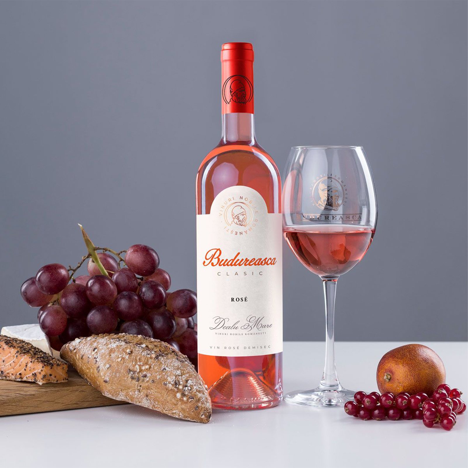 Budureasca Clasic Rose wine bottle packaging by Brandient